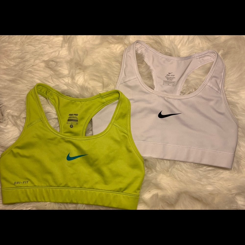 Nike Pro Sports Bra Bundle
